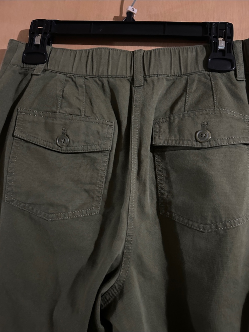 Talbots Olive Green Cargo Capri Pants - Picture 6 of 8